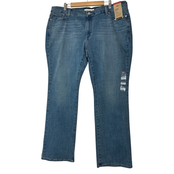 Levi's Jeans‎ Women's Size 22W Bootcut Plus Med Wash Denim Stretch Classic  New - Picture 2 of 8